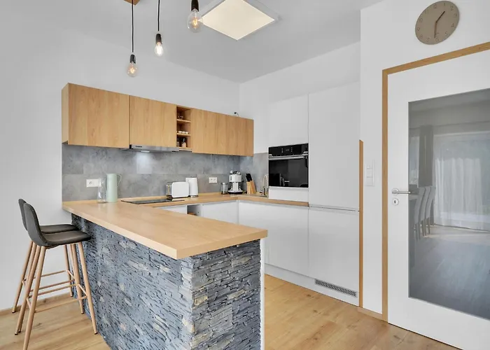 In Near * Černý Dŭl