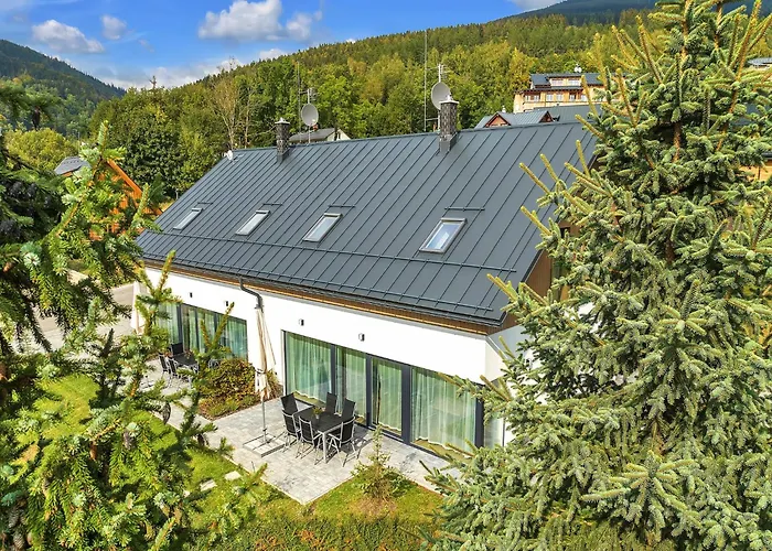 In Near * Černý Dŭl